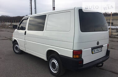 Мінівен Volkswagen Transporter 2000 в 