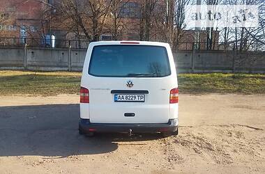 Вантажопасажирський фургон Volkswagen Transporter 2004 в 