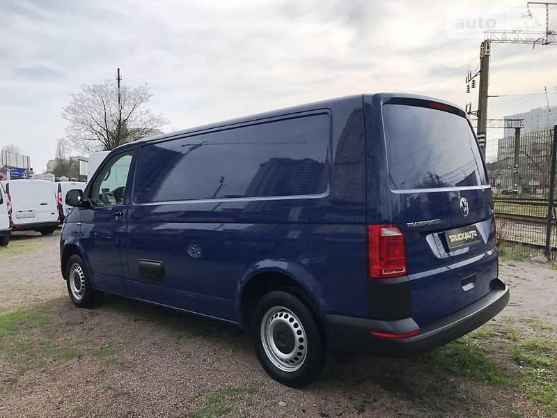 Вантажопасажирський фургон Volkswagen Transporter 2016 в Одесі