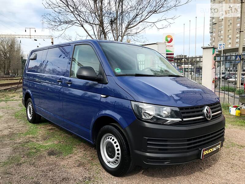 Вантажопасажирський фургон Volkswagen Transporter 2016 в Одесі