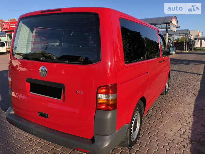 Мінівен Volkswagen Transporter 2006 в Рівному