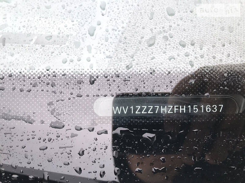Вантажопасажирський фургон Volkswagen Transporter 2015 в Луцьку