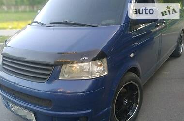  Volkswagen Transporter 2005 в 