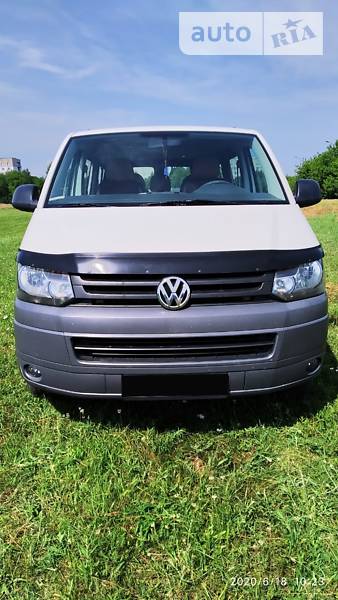 Мінівен Volkswagen Transporter 2010 в 
