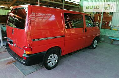 Грузопассажирский фургон Volkswagen Transporter 2001 в Краматорске