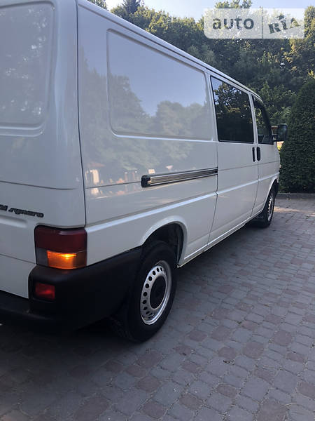 Volkswagen Transporter 2003 в Дрогобичі
