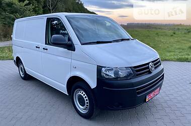 Універсал Volkswagen Transporter 2015 в 