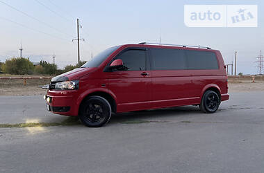 Минивэн Volkswagen Transporter 2015 в Волновахе