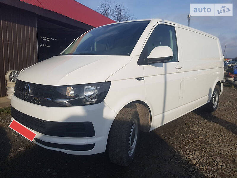 Минивэн Volkswagen Transporter 2017 в Ровно