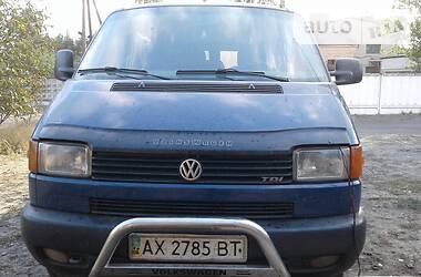 Мінівен Volkswagen Transporter 2001 в Лимані