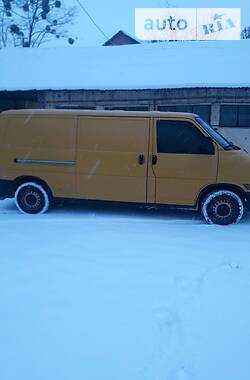 Вантажопасажирський фургон Volkswagen Transporter 2000 в Червонограді