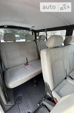 Минивэн Volkswagen Transporter 2006 в Ровно