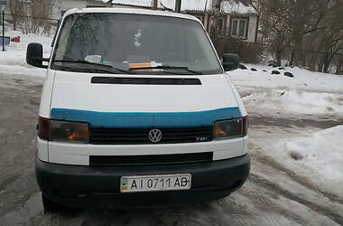 Вантажопасажирський фургон Volkswagen Transporter 2001 в Києві