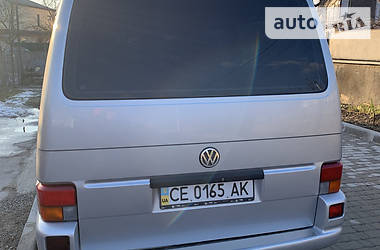 Грузопассажирский фургон Volkswagen Transporter 2003 в Черновцах