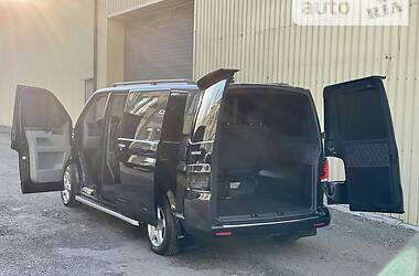 Минивэн Volkswagen Transporter 2012 в 