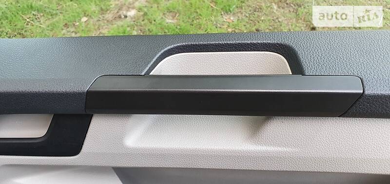 Минивэн Volkswagen Transporter 2016 в Кропивницком фото 49 Минивэн Volkswagen Transporter 2016 в Кропивницком