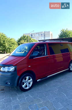 Минивэн Volkswagen Transporter 2011 в 