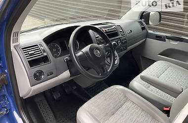 Универсал Volkswagen Transporter 2013 в Дубно