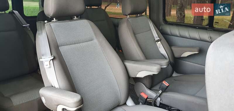 Минивэн Volkswagen Transporter 2016 в Кропивницком