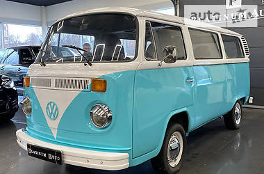 Минивэн Volkswagen Transporter 1977 в 