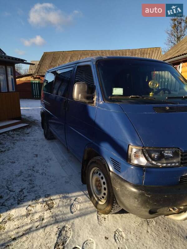 Мінівен Volkswagen Transporter 2002 в Березному