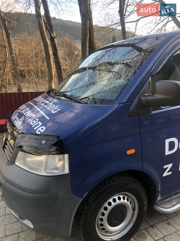 Минивэн Volkswagen Transporter 2006 в Верховине