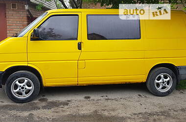 Грузопассажирский фургон Volkswagen Transporter 1997 в Боярке