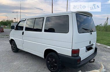 Минивэн Volkswagen Transporter 2003 в 