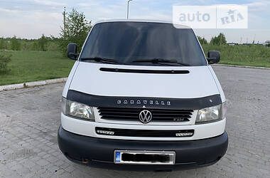 Минивэн Volkswagen Transporter 2003 в 