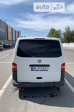 Универсал Volkswagen Transporter 2008 в Горишних Плавнях