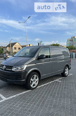 Універсал Volkswagen Transporter 2015 в Одесі