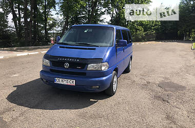 Универсал Volkswagen Transporter 2002 в Косове