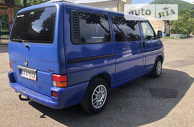 Универсал Volkswagen Transporter 2002 в Косове