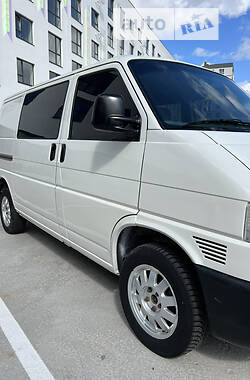 Минивэн Volkswagen Transporter 1998 в 