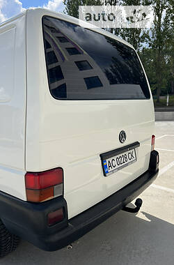 Минивэн Volkswagen Transporter 1998 в 