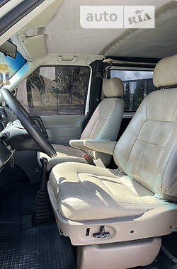 Минивэн Volkswagen Transporter 1998 в 