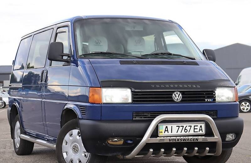 Минивэн Volkswagen Transporter 2002 в 