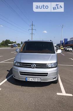 Минивэн Volkswagen Transporter 2014 в 