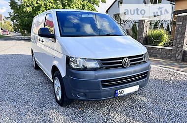 Вантажний фургон Volkswagen Transporter 2012 в 