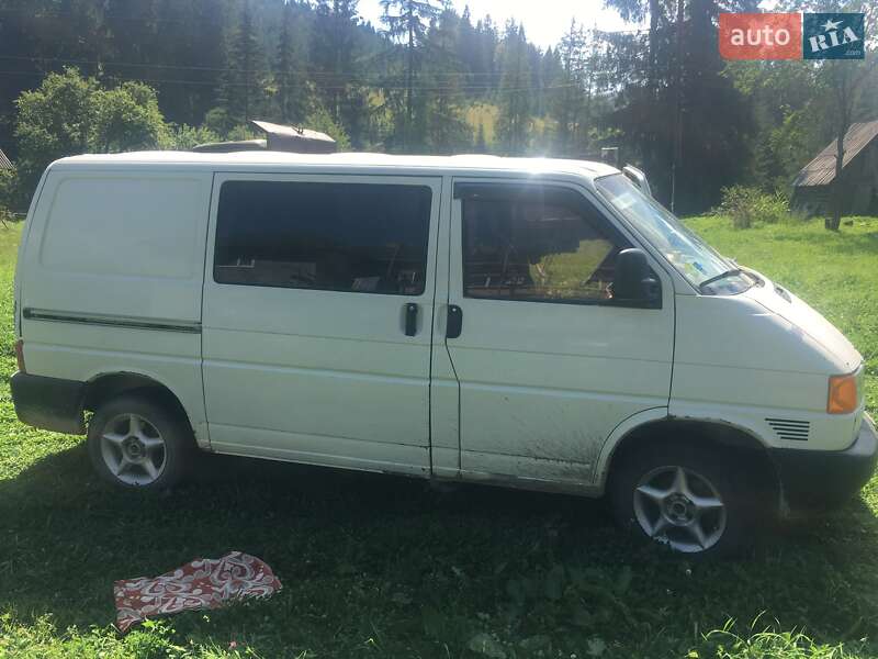 Универсал Volkswagen Transporter 1999 в Черновцах