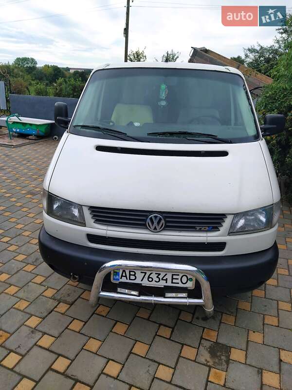 Минивэн Volkswagen Transporter 2003 в Тульчине