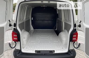 Грузовой фургон Volkswagen Transporter 2017 в 