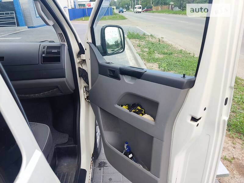 Минивэн Volkswagen Transporter 2004 в Полтаве