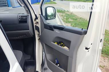 Мінівен Volkswagen Transporter 2004 в 