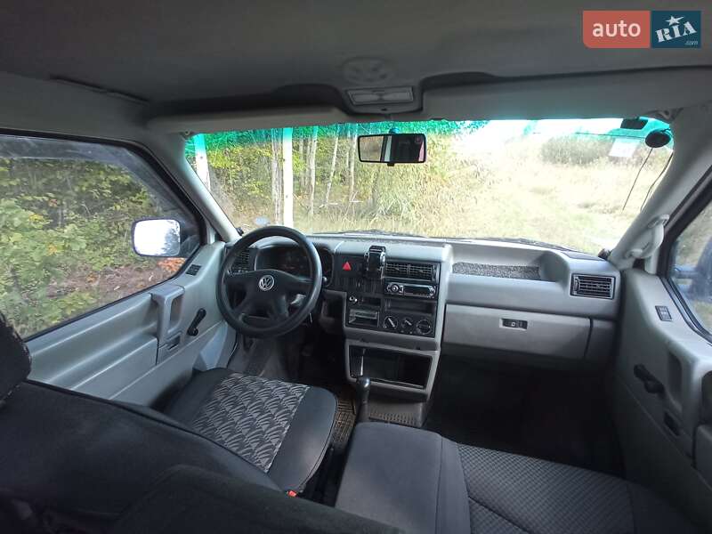 Минивэн Volkswagen Transporter 2003 в Киеве