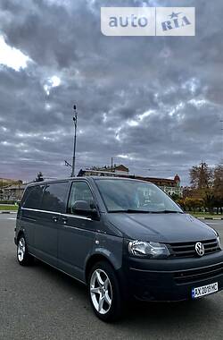 Грузовой фургон Volkswagen Transporter 2014 в 