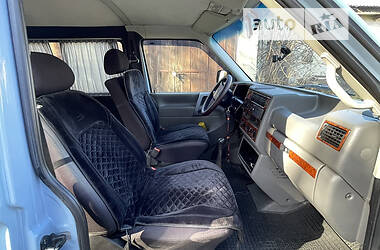 Універсал Volkswagen Transporter 2003 в Вінниці