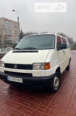Минивэн Volkswagen Transporter 2003 в Ровно