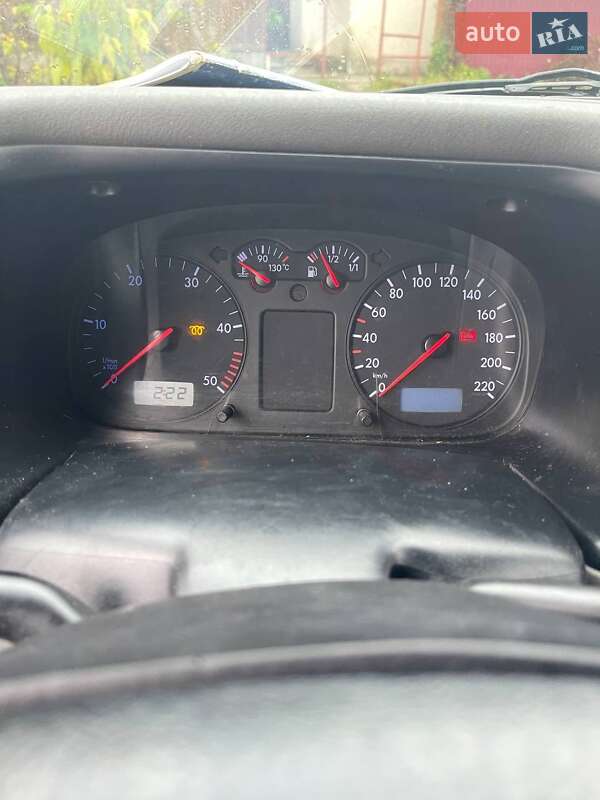 Минивэн Volkswagen Transporter 2003 в Ровно