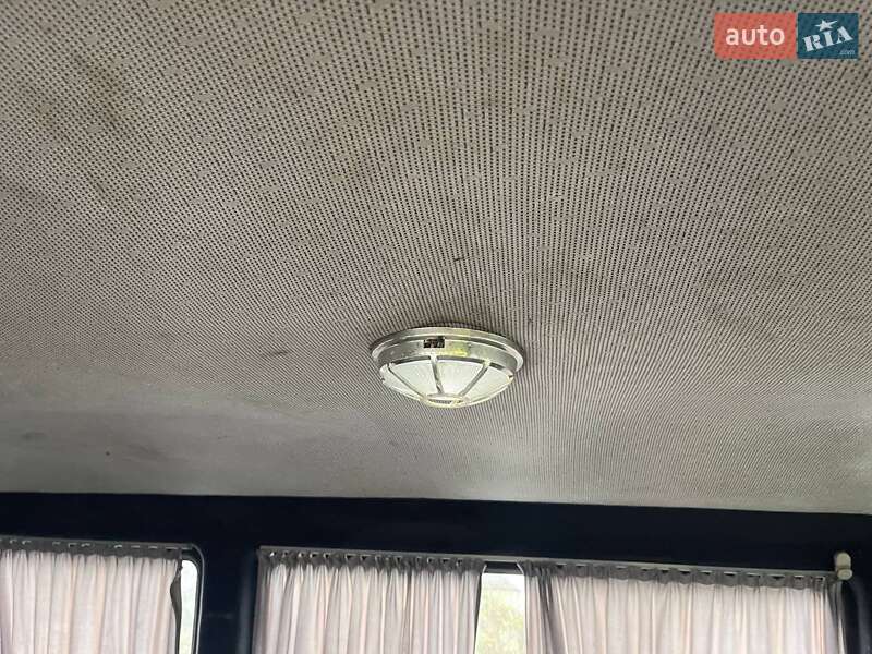 Минивэн Volkswagen Transporter 2003 в Ровно